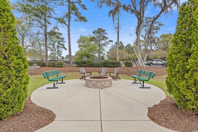 597 Heritage Downs Dr., Conway, SC 29526