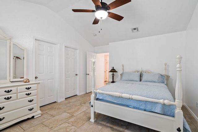 115 Pecan Harbor St, Rockport, TX 78382