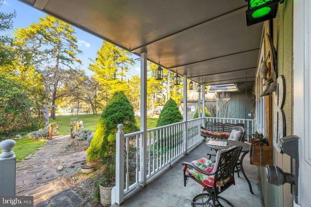 2811 CEDAR LN, Hammonton, NJ 08037