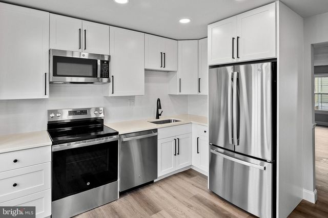 1515 MARLBOROUGH CT, Crofton, MD 21114