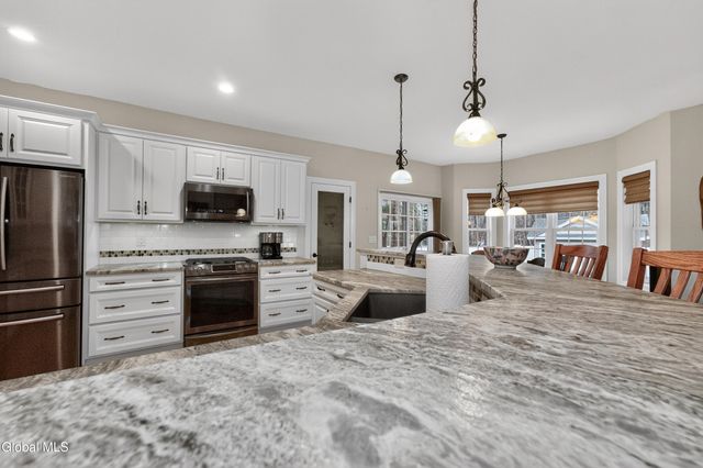 11 Balsam Way, Clifton Park, NY 12065