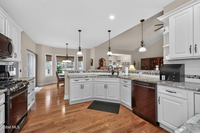 11 Balsam Way, Clifton Park, NY 12065