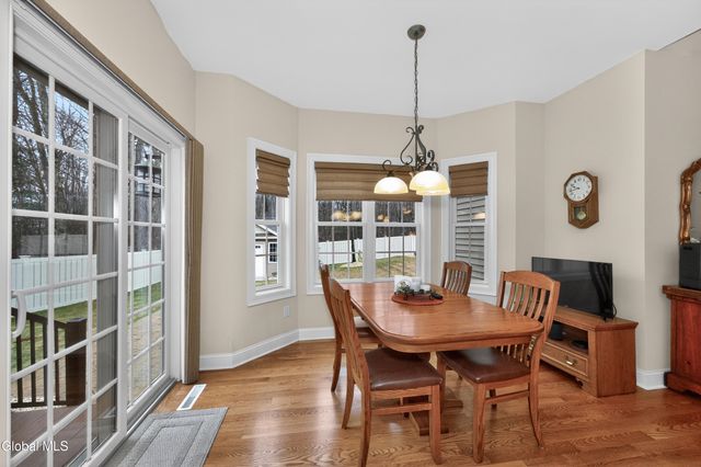 11 Balsam Way, Clifton Park, NY 12065