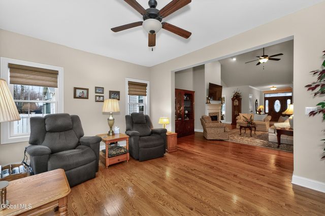 11 Balsam Way, Clifton Park, NY 12065