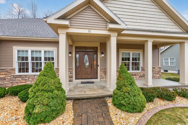 11 Balsam Way, Clifton Park, NY 12065