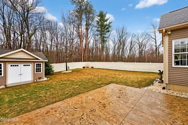 11 Balsam Way, Clifton Park, NY 12065