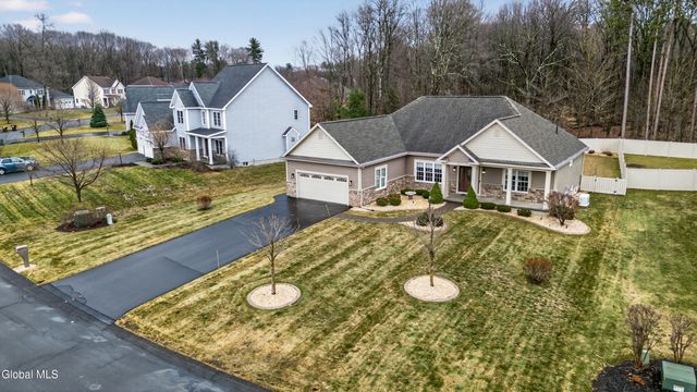 11 Balsam Way, Clifton Park, NY 12065