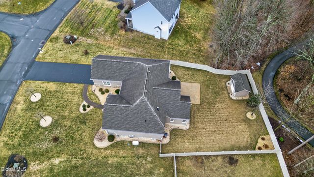 11 Balsam Way, Clifton Park, NY 12065