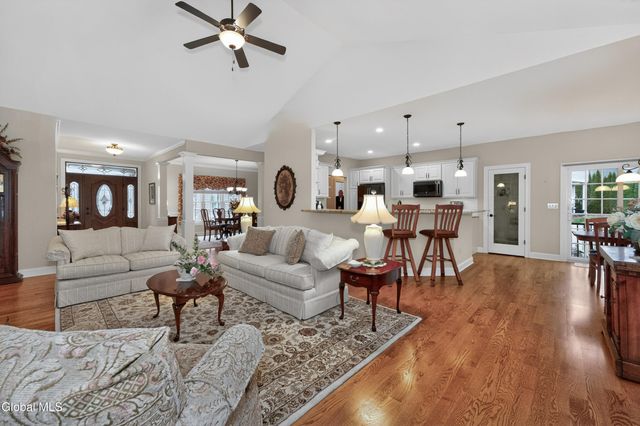 11 Balsam Way, Clifton Park, NY 12065