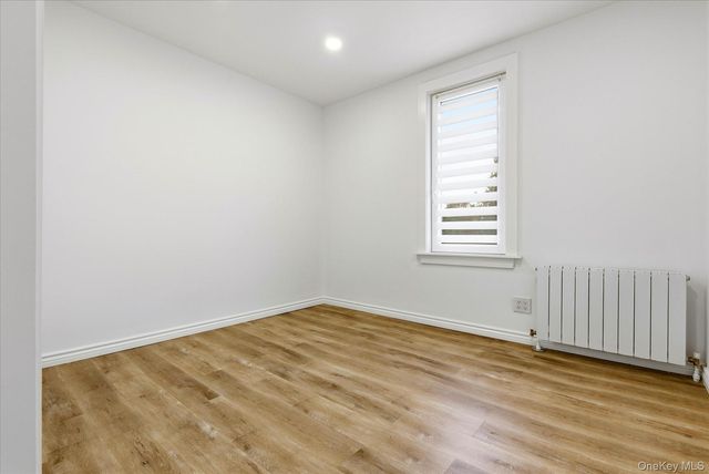 73-22 67th Road, Middle Village, NY 11379