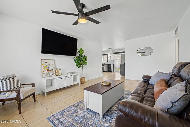 1606 W ALAMO Drive, Chandler, AZ 85224