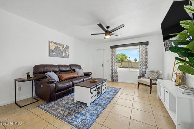 1606 W ALAMO Drive, Chandler, AZ 85224