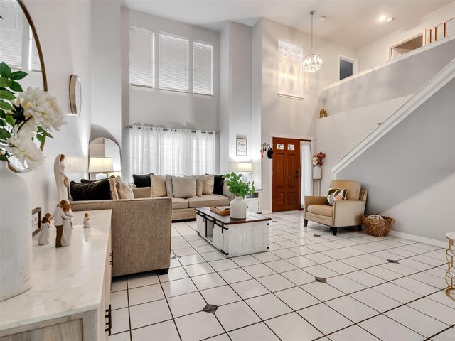 10027 Glenkirk Drive, Houston, TX 77089