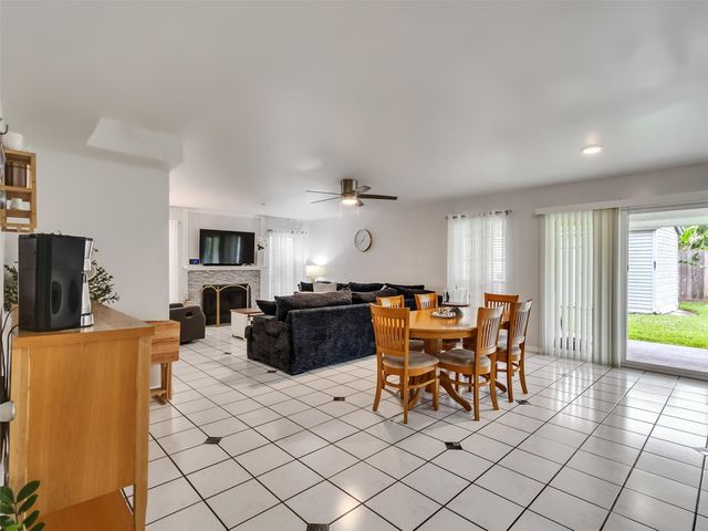 10027 Glenkirk Drive, Houston, TX 77089