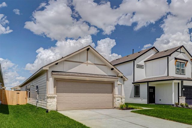 6467 Escondido Drive, Rosharon, TX 77583