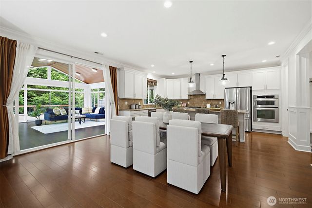 9327 Satterlee Avenue SE, Snoqualmie, WA 98065