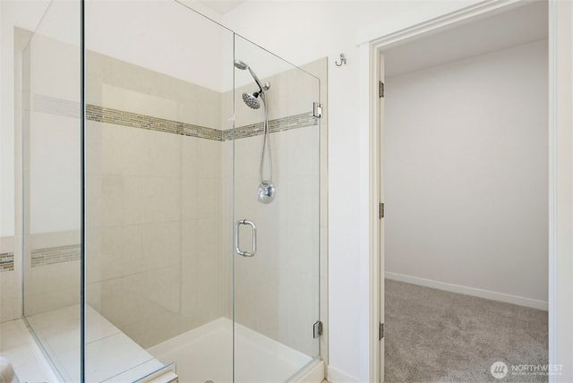 9327 Satterlee Avenue SE, Snoqualmie, WA 98065