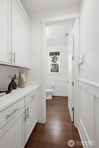 9327 Satterlee Avenue SE, Snoqualmie, WA 98065