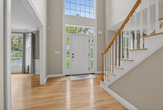 6 Jennifer Drive, Westford, MA 01886