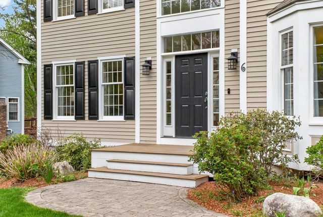 6 Jennifer Drive, Westford, MA 01886