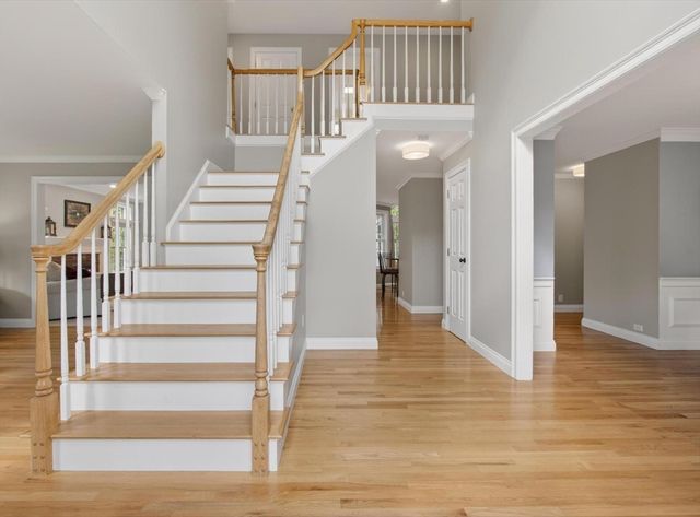 6 Jennifer Drive, Westford, MA 01886