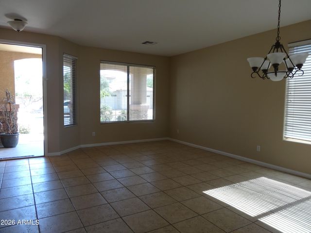 1350 E INDIGO Drive, Chandler, AZ 85286