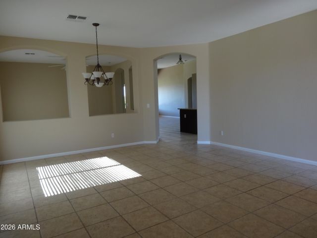 1350 E INDIGO Drive, Chandler, AZ 85286