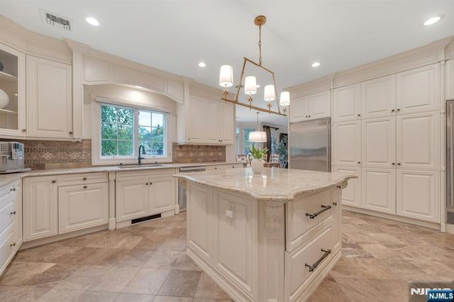 303 Rockland Avenue, River Vale, NJ 07675