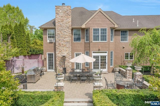 303 Rockland Avenue, River Vale, NJ 07675
