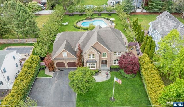 303 Rockland Avenue, River Vale, NJ 07675
