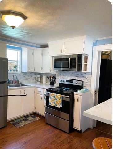 1028 Avenue L, Galveston, TX 77550