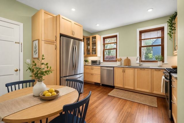 160 Holland Street 1, Somerville, MA 02144