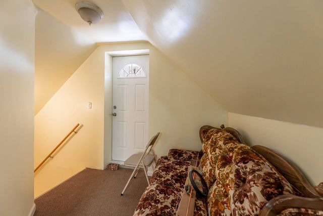 3305 S Damen Avenue, Chicago, IL 60608