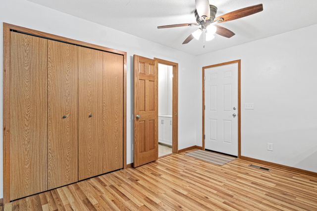 5961 Dellwood Avenue, Shoreview, MN 55126