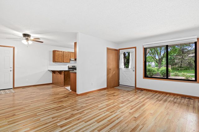 5961 Dellwood Avenue, Shoreview, MN 55126
