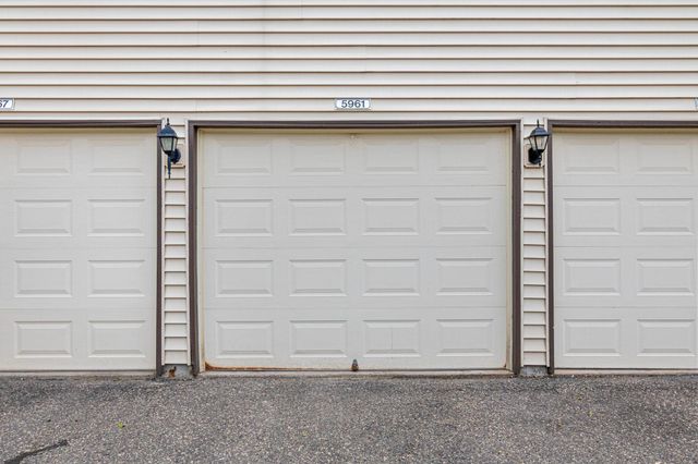 5961 Dellwood Avenue, Shoreview, MN 55126