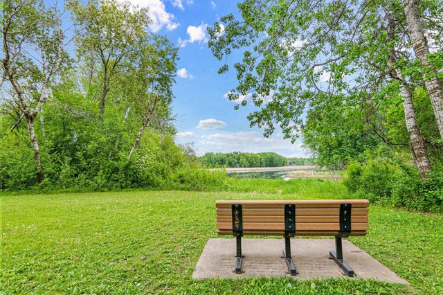 5961 Dellwood Avenue, Shoreview, MN 55126