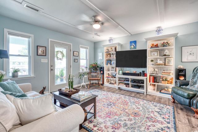 5867 Rosewood Dr., Myrtle Beach, SC 29588