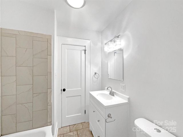 252 N Patterson Street, Statesville, NC 28677