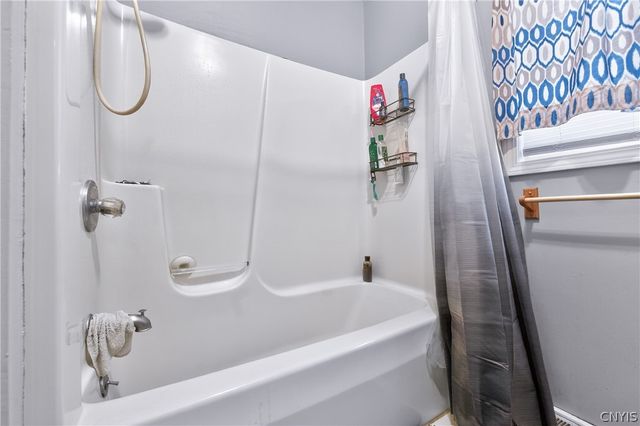 916 Mildred Avenue 914, Utica, NY 13502