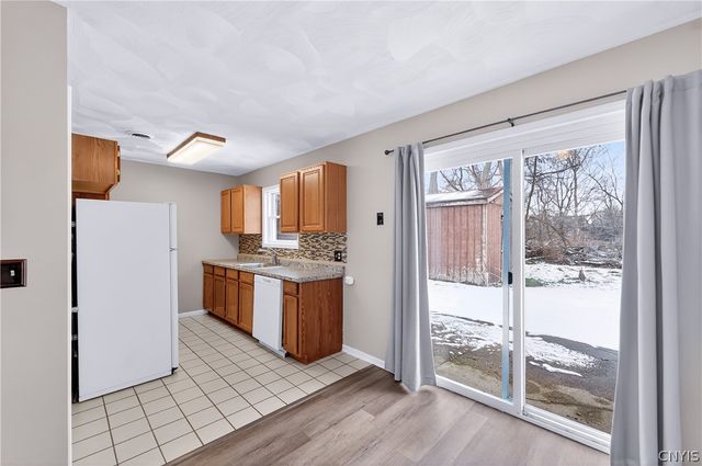 916 Mildred Avenue 914, Utica, NY 13502