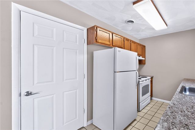 916 Mildred Avenue 914, Utica, NY 13502