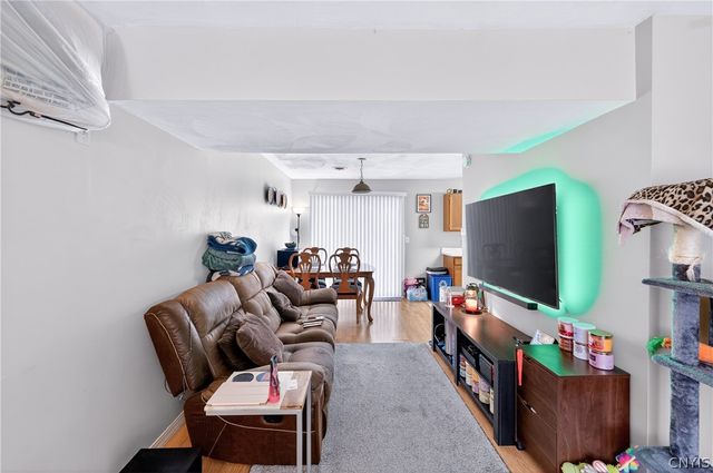 916 Mildred Avenue 914, Utica, NY 13502