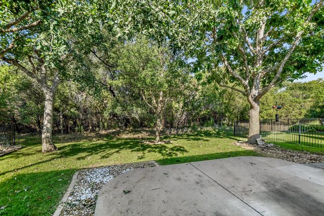 702 Independence Creek LN, Georgetown, TX 78633