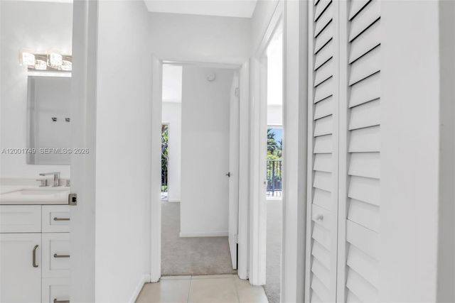 15391 S Dixie Hwy 60 Hwy 60, Palmetto Bay, FL 33157