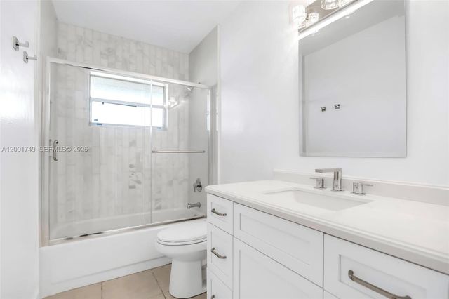 15391 S Dixie Hwy 60 Hwy 60, Palmetto Bay, FL 33157