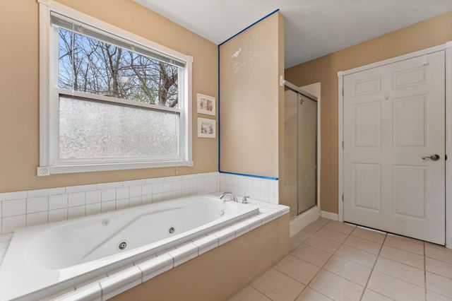 385 W 900 N, Wheatfield, IN 46392