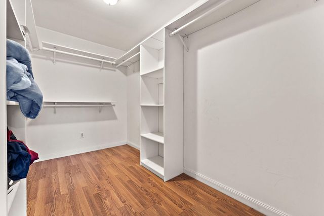 385 W 900 N, Wheatfield, IN 46392