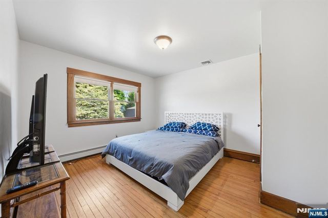 37 Buena Vista Avenue, Hawthorne, NJ 07506