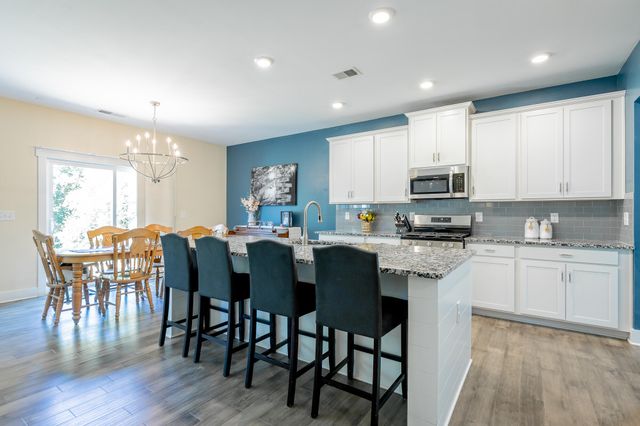 7587 Highborne Lane, Ooltewah, TN 37363